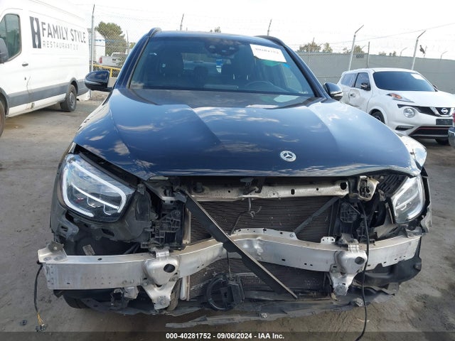 W1N0G8DB4MV284434 Mercedes-Benz Glc 300 Suv