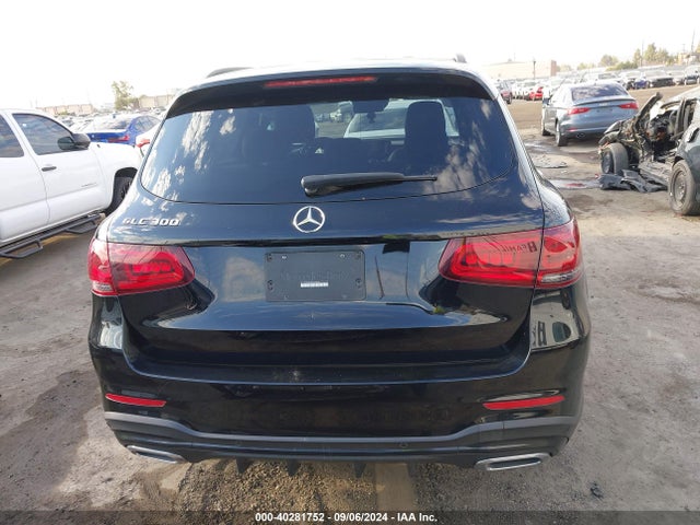 W1N0G8DB4MV284434 Mercedes-Benz Glc 300 Suv