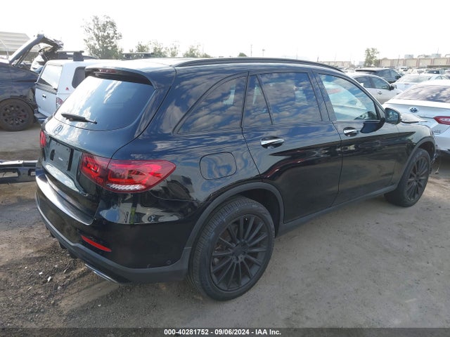 W1N0G8DB4MV284434 Mercedes-Benz Glc 300 Suv