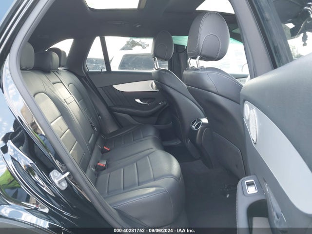 W1N0G8DB4MV284434 Mercedes-Benz Glc 300 Suv
