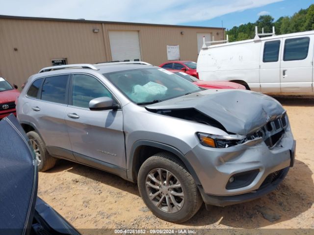 1C4PJMCX2KD276607 Jeep Cherokee North