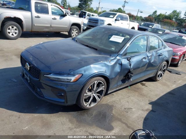 7JRL12FL1RG289497 Volvo S60 B5 Plus Dark Theme