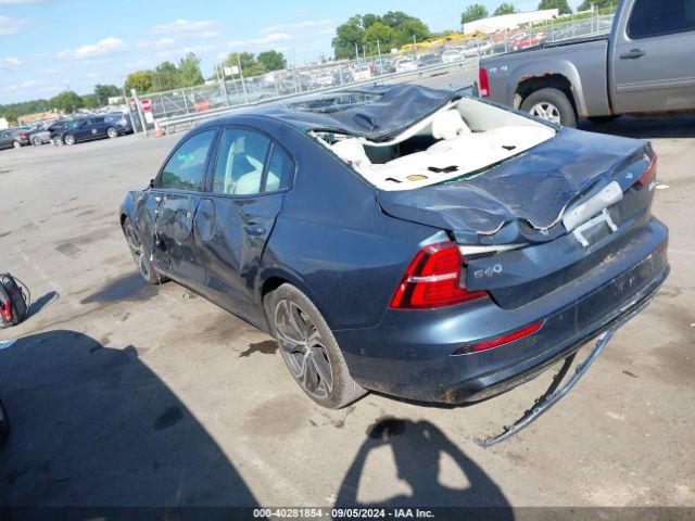 7JRL12FL1RG289497 Volvo S60 B5 Plus Dark Theme