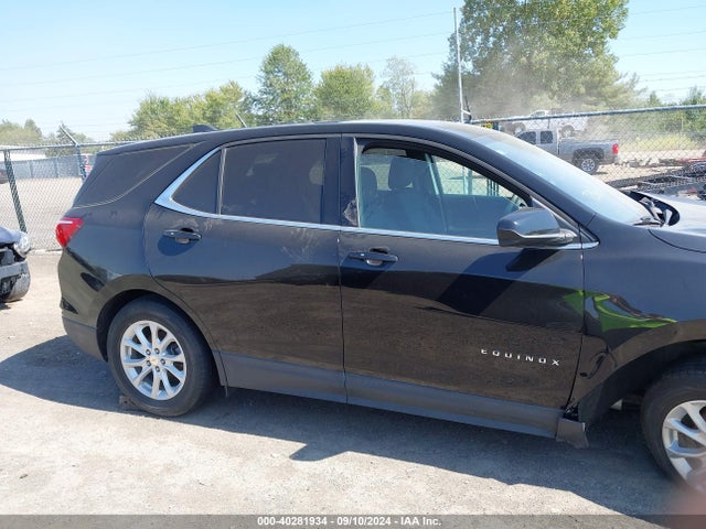Chevrolet EQUINOX LT 2018 2GNAXSEV1J6255000 Image 12