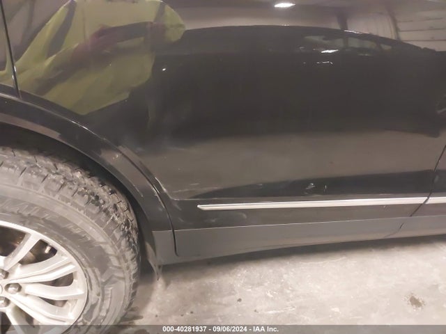 Cadillac XT5 LUXURY 2018 1GYKNDRS8JZ226669 Image 6