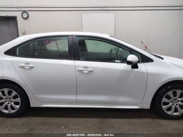 Toyota COROLLA LE 2021 5YFEPMAE6MP239146 Image 13