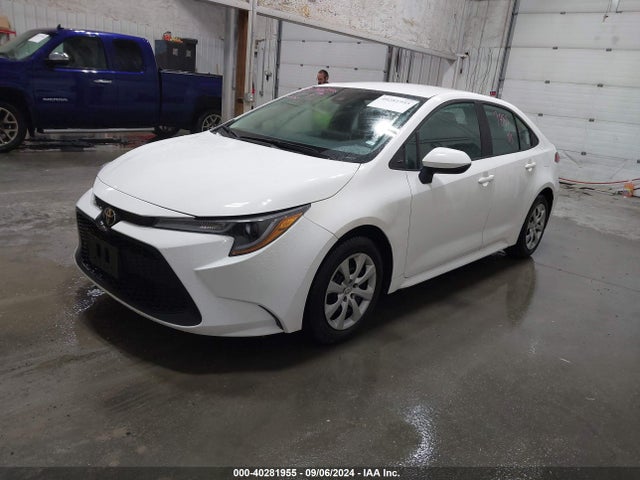 Toyota COROLLA LE 2021 5YFEPMAE6MP239146 Image 2