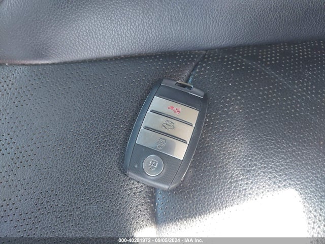 KIA Optima Hybrid Ex 2017 KNAGU4LE0H5014011 Image 11