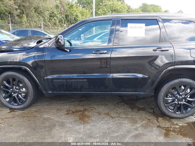 1C4RJFAG5JC189585 Jeep Grand Cherokee Altitude 4x4