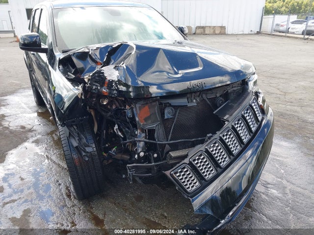 1C4RJFAG5JC189585 Jeep Grand Cherokee Altitude 4x4