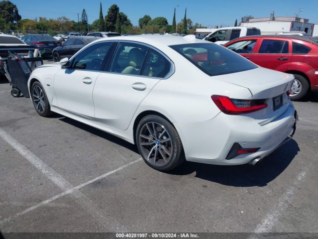 3MW5P7J04N8C35987 BMW 3 Series 330e