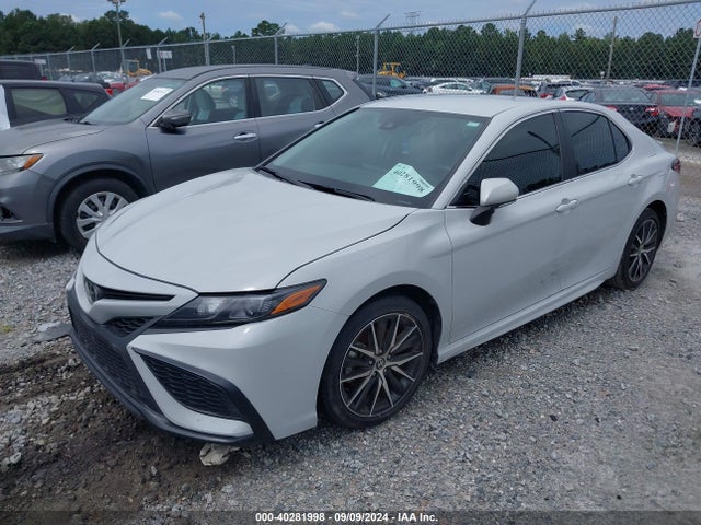 Toyota CAMRY SE 2024 4T1G11AK9RU225472 Image 2