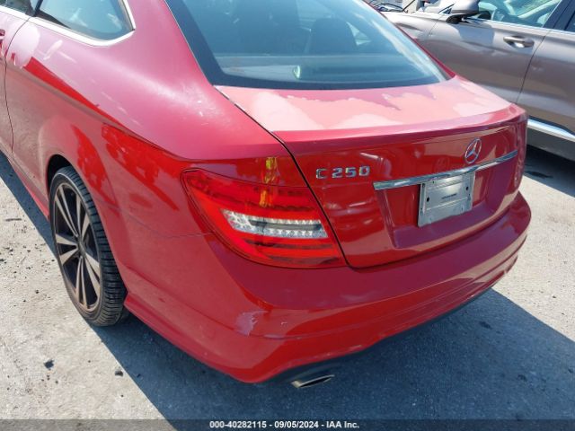 WDDGJ4HBXEG288865 Mercedes-Benz C 250