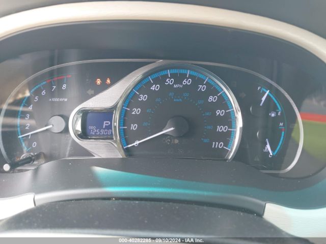 5TDYK3DC7ES522504 Toyota Sienna Xle V6 8 Passenger