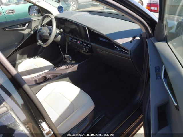 KNDCR3LEXP5075149 KIA NIRO EX