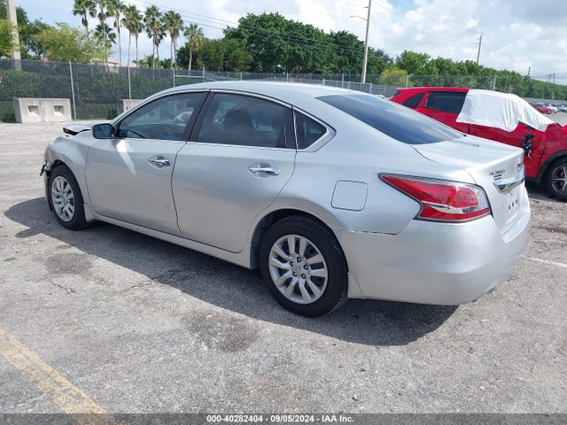 Nissan Altima 2.5 S 2015 1N4AL3APXFC486242 Image 3