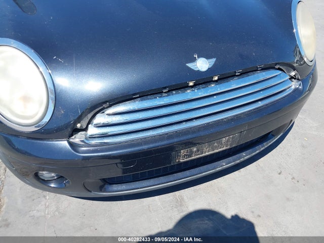 2008 MINI COOPER WMWMF33528TT65957 Photo 5