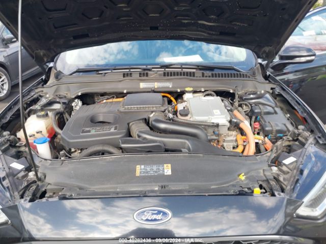 3FA6P0SU1KR232444 Ford Fusion Energi Titanium
