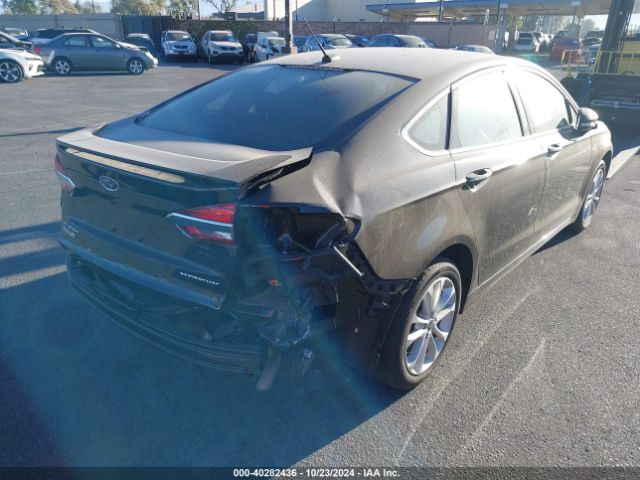 3FA6P0SU1KR232444 Ford Fusion Energi Titanium