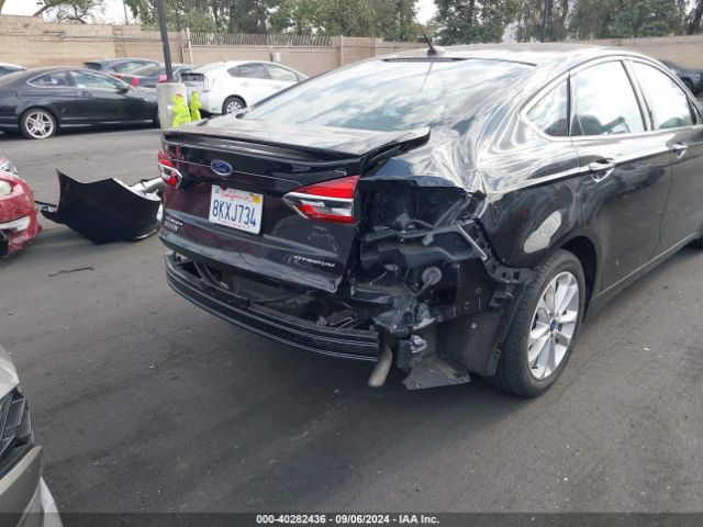 3FA6P0SU1KR232444 Ford Fusion Energi Titanium