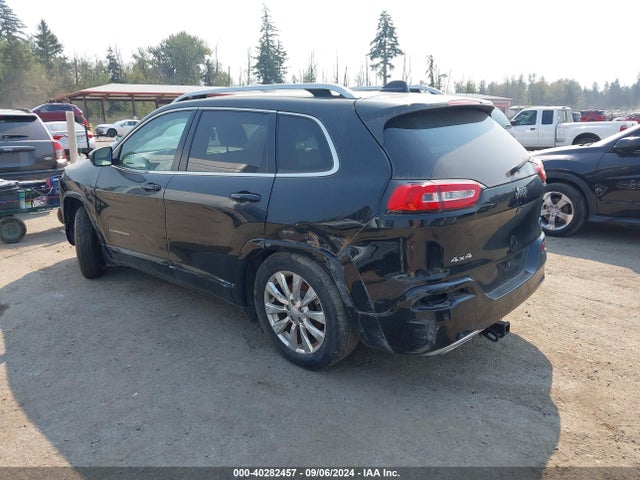 1C4PJMJX2JD597970 Jeep Cherokee Overland 4x4