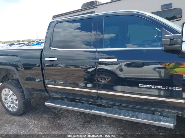 1GT12SEY3KF155814 GMC Sierra 2500hd Denali