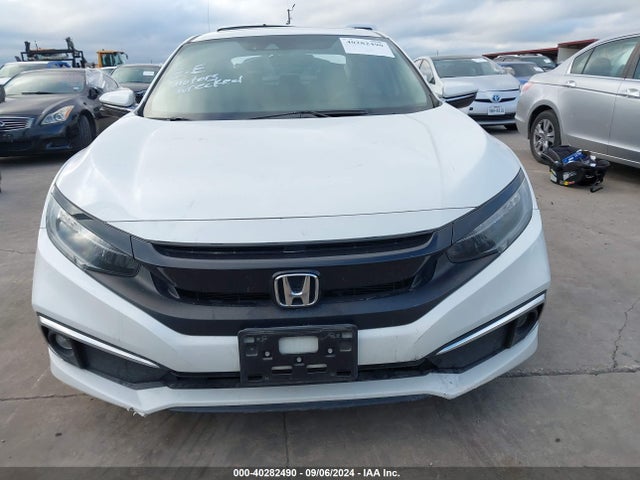 Honda Civic Touring 2019 JHMFC1F92KX002239 Image 11