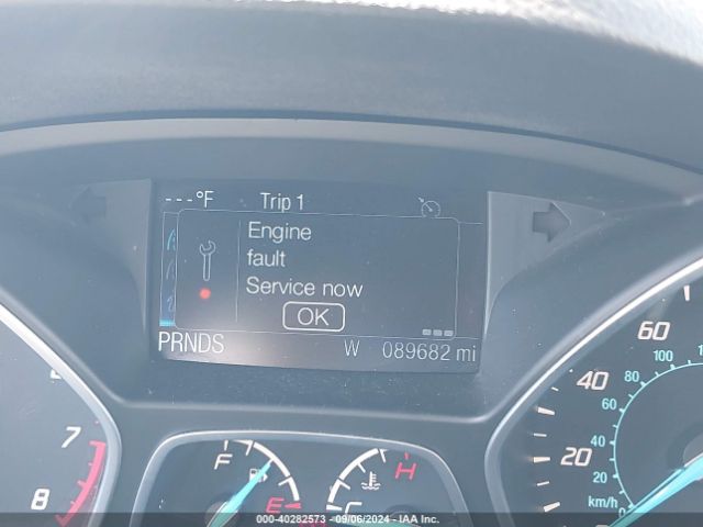 1FMCU0J9XEUC08395 Ford Escape Titanium