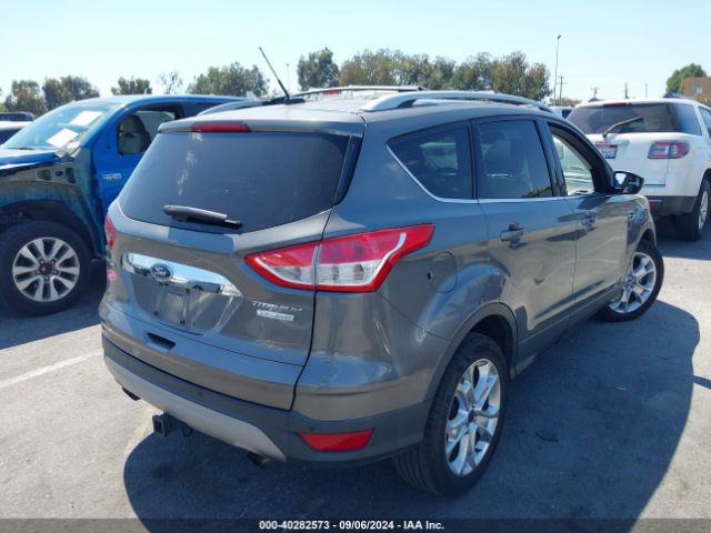 1FMCU0J9XEUC08395 Ford Escape Titanium