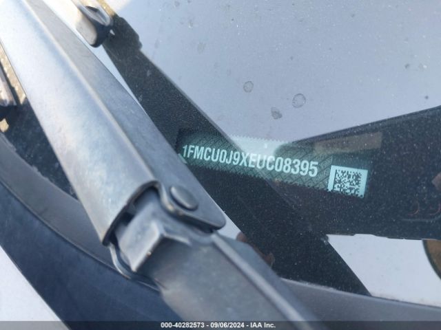 1FMCU0J9XEUC08395 Ford Escape Titanium