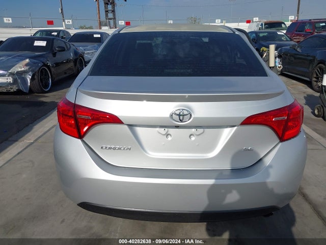 Toyota COROLLA SE 2017 5YFBURHE7HP657722 Image 16