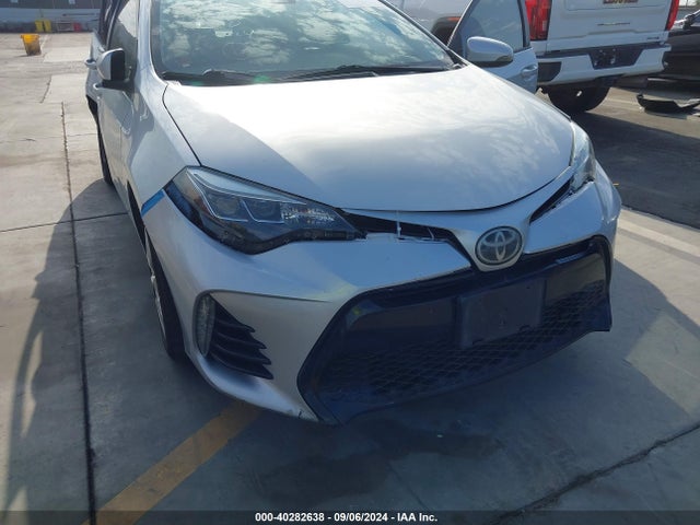 Toyota COROLLA SE 2017 5YFBURHE7HP657722 Image 17