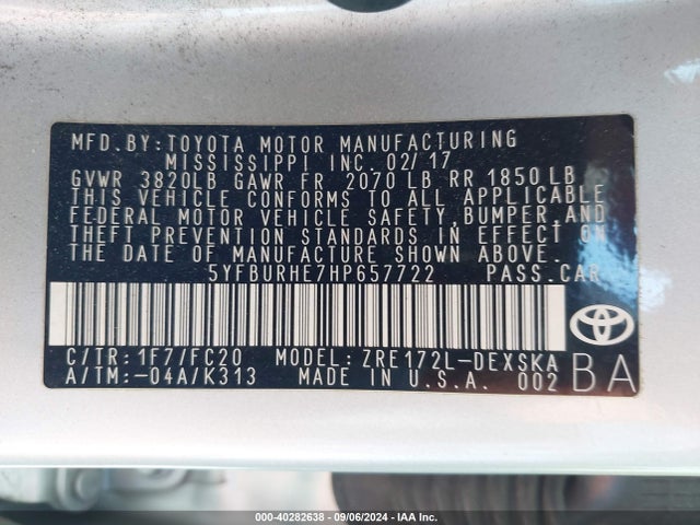 Toyota COROLLA SE 2017 5YFBURHE7HP657722 Image 9