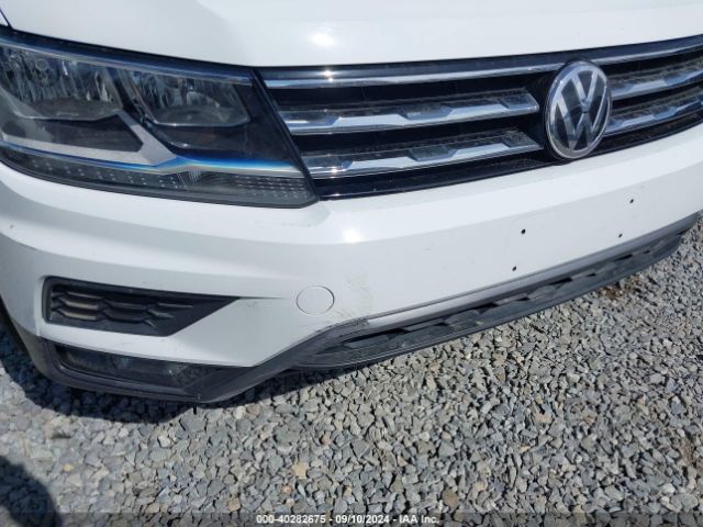 3VV2B7AX2JM001982 Volkswagen Tiguan 2.0t Se/2.0t Sel