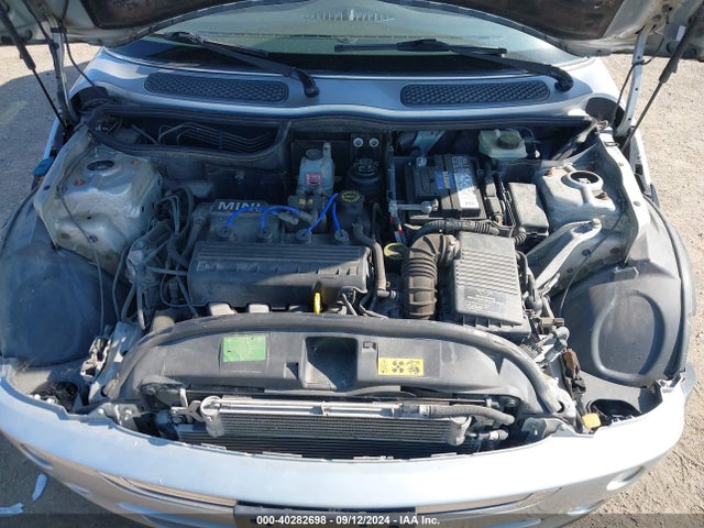 2006 MINI COOPER WMWRC335X6TK15090 Photo 9