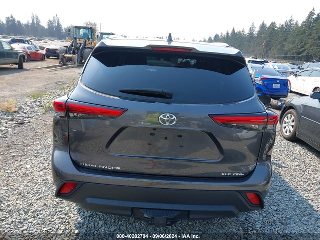 Toyota Highlander Xle 2022 5TDGZRBH9NS566089 Image 17