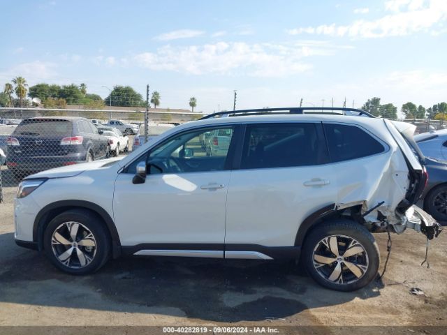 JF2SKAXC8LH590786 Subaru Forester Touring