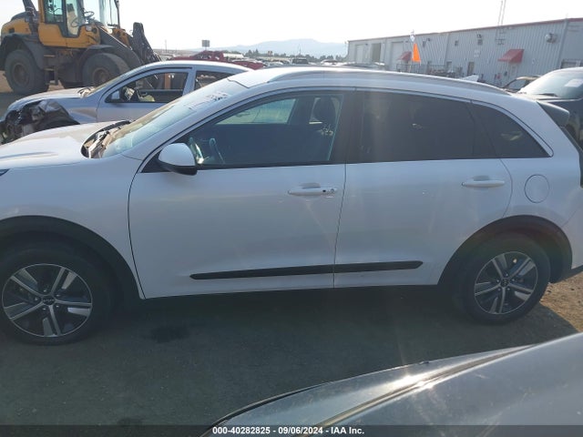 KIA Niro Lxs 2022 KNDCB3LC5N5541859 Image 15