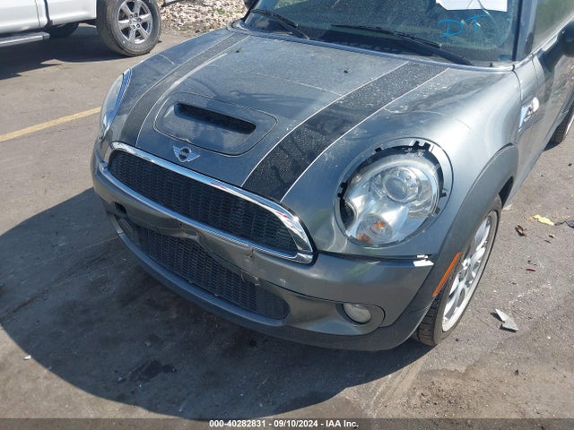 2009 MINI COOPER S WMWMF73559TV39917 Photo 5