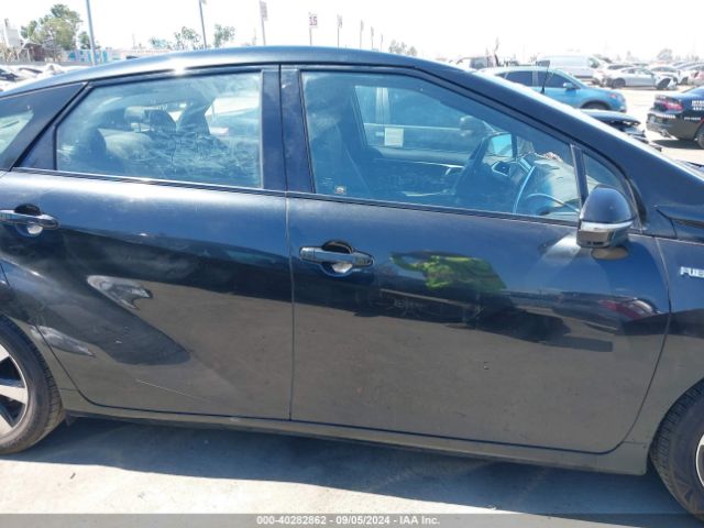 JTDBVRBD6HA001352 Toyota Mirai
