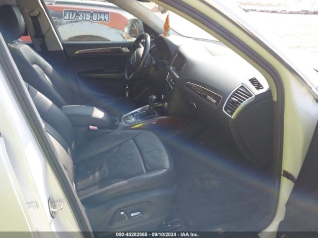 WA1LFAFP0EA007760 Audi Q5 2.0t Premium