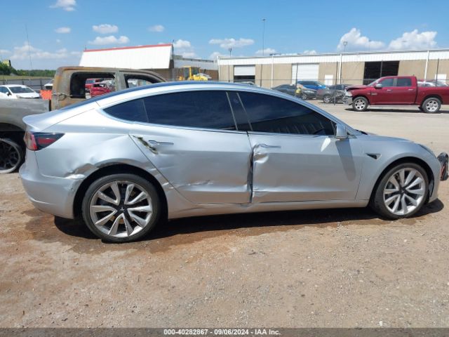 5YJ3E1EB7JF100579 Tesla Model 3 Long Range/performance