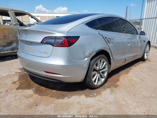 5YJ3E1EB7JF100579 Tesla Model 3 Long Range/performance