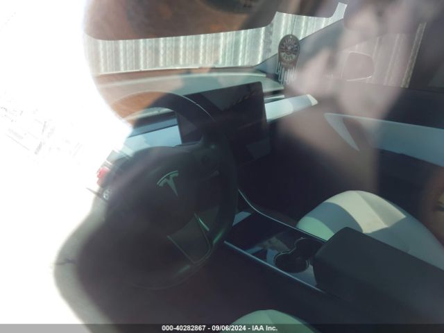 5YJ3E1EB7JF100579 Tesla Model 3 Long Range/performance