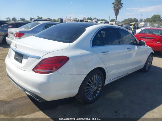 55SWF4JBXFU046220 Mercedes-Benz C 300 Luxury/sport