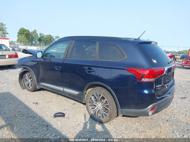 2016 MITSUBISHI OUTLANDER JA4AZ3A32GZ058471 Photo 2