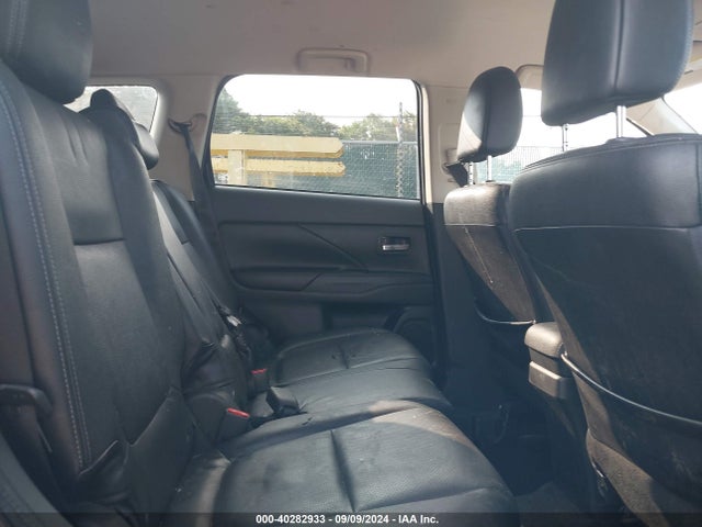 2016 MITSUBISHI OUTLANDER JA4AZ3A32GZ058471 Photo 7