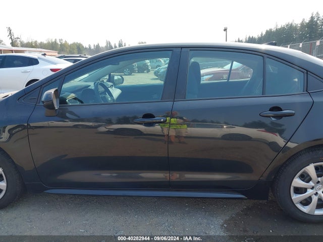Toyota COROLLA LE 2022 5YFEPMAE4NP316484 Image 14