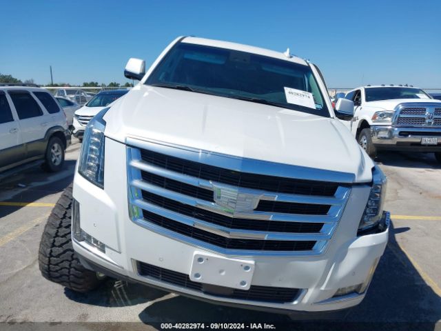 1GYS3BKJ6LR124477 Cadillac Escalade 2wd Luxury