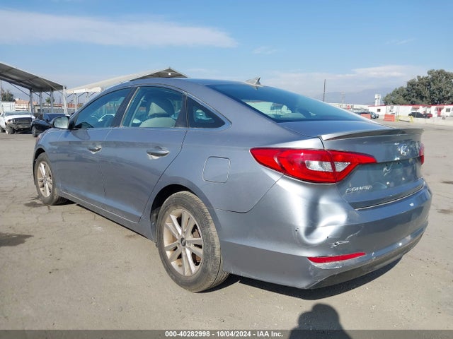 Hyundai SONATA SE 2015 5NPE24AF2FH025553 Image 3